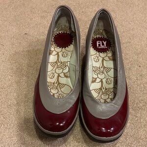 Fly London Women's Burgundy and Gray Wedges